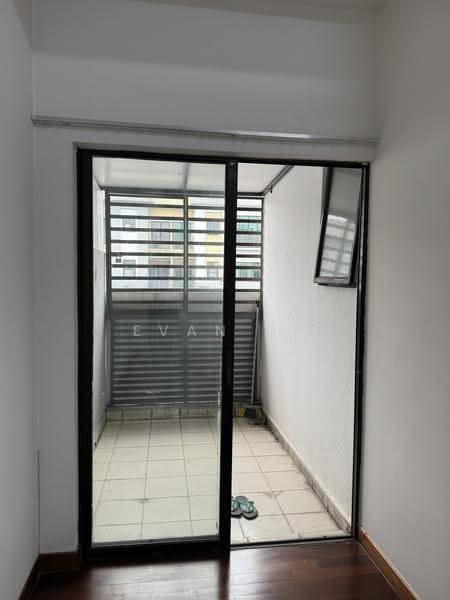 Rumah Bandar untuk Dijual di 16 Sierra (Puchong) - Evan Uh - Balcony - PropertyGuru.com.my