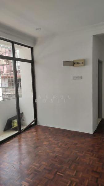Rumah Berkembar untuk Dijual di Taman Ria Jaya (Sungai Petani) - Hasrul Rosli - Interior - PropertyGuru.com.my