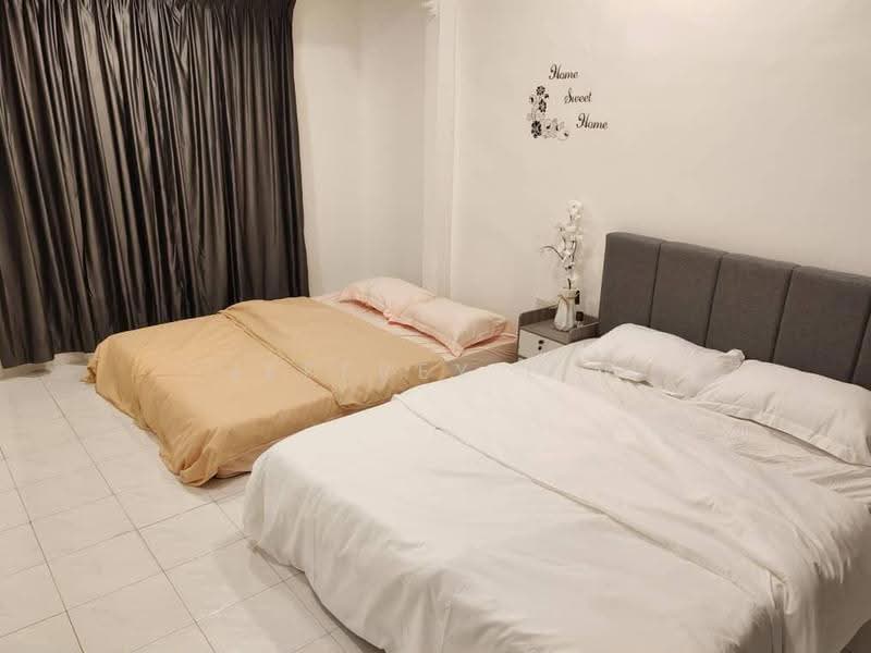 Semi-Detached House for Sale in Taman Johor Jaya (Johor Bahru) - Jeffrey Lim - Bedroom - PropertyGuru.com.my
