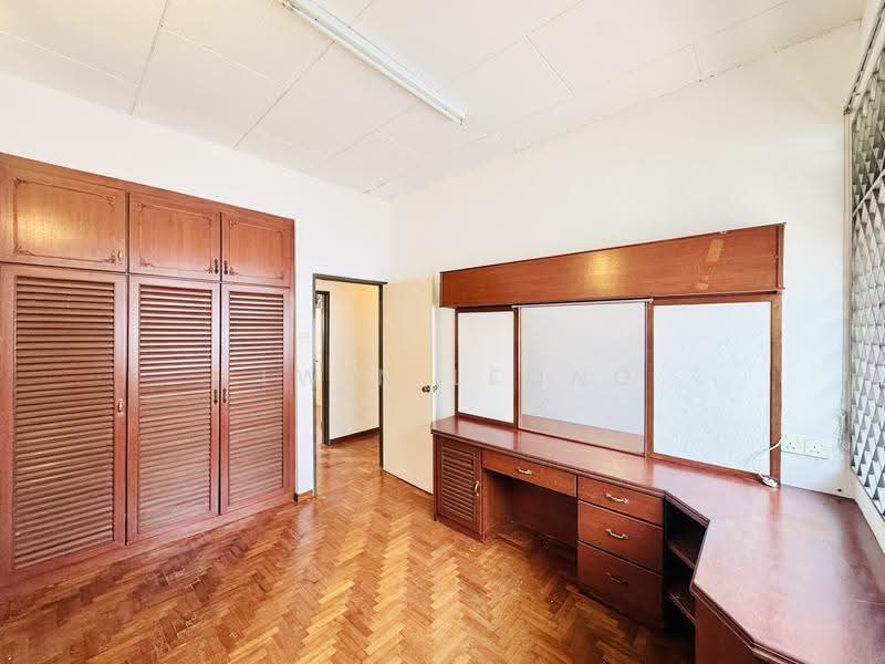 2-storey Terraced House for Rent in Fettes Park (Tanjung Tokong) - Elwin Leong - Bedroom - PropertyGuru.com.my