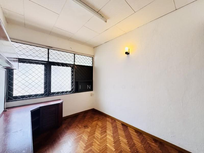 2-storey Terraced House for Rent in Fettes Park (Tanjung Tokong) - Elwin Leong - Bedroom - PropertyGuru.com.my