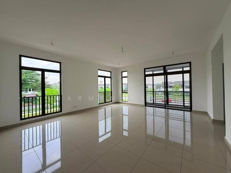 Rumah Teres 2-Tingkat untuk Dijual di Mutiara Rini (Skudai) - Carmen Kang - Living Room - PropertyGuru.com.my