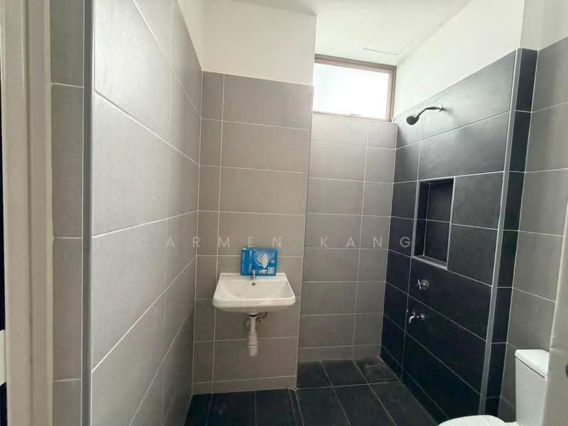 Rumah Teres 2-Tingkat untuk Dijual di Mutiara Rini (Skudai) - Carmen Kang - Bathroom - PropertyGuru.com.my