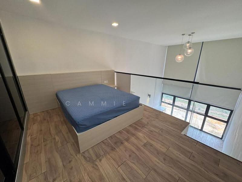 Kediaman Servis untuk Dijual di Sky Park - Cammie Loh - Bedroom - PropertyGuru.com.my