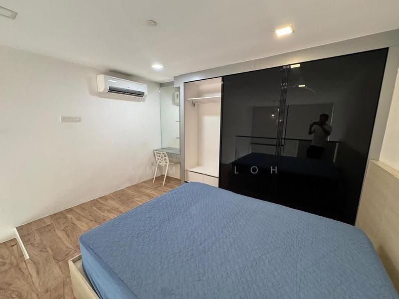 Kediaman Servis untuk Dijual di Sky Park - Cammie Loh - Bedroom - PropertyGuru.com.my