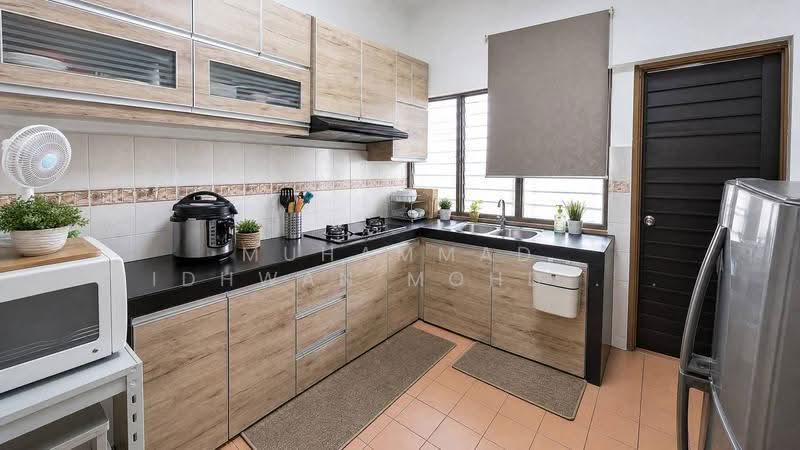 2-storey Terraced House for Sale in Alam Perdana (Puncak Alam) - Muhammad Ridhwan Mohd Huzairi - Kitchen - PropertyGuru.com.my
