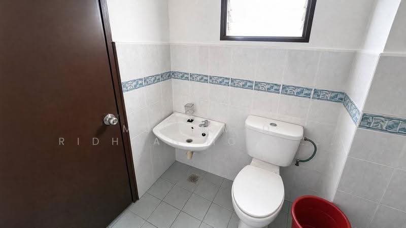 2-storey Terraced House for Sale in Alam Perdana (Puncak Alam) - Muhammad Ridhwan Mohd Huzairi - Bathroom - PropertyGuru.com.my