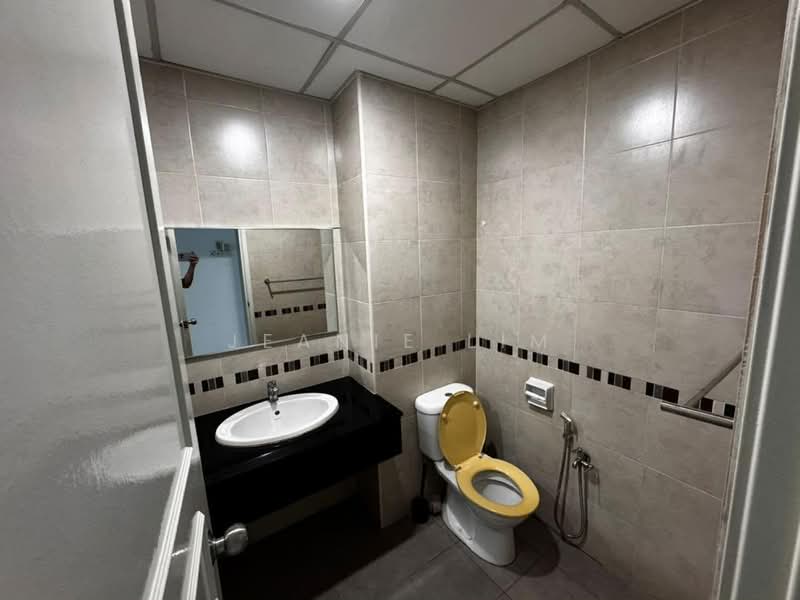 Condominium for Rent at 3 Residence - Jeanie Lim - Bathroom - PropertyGuru.com.my