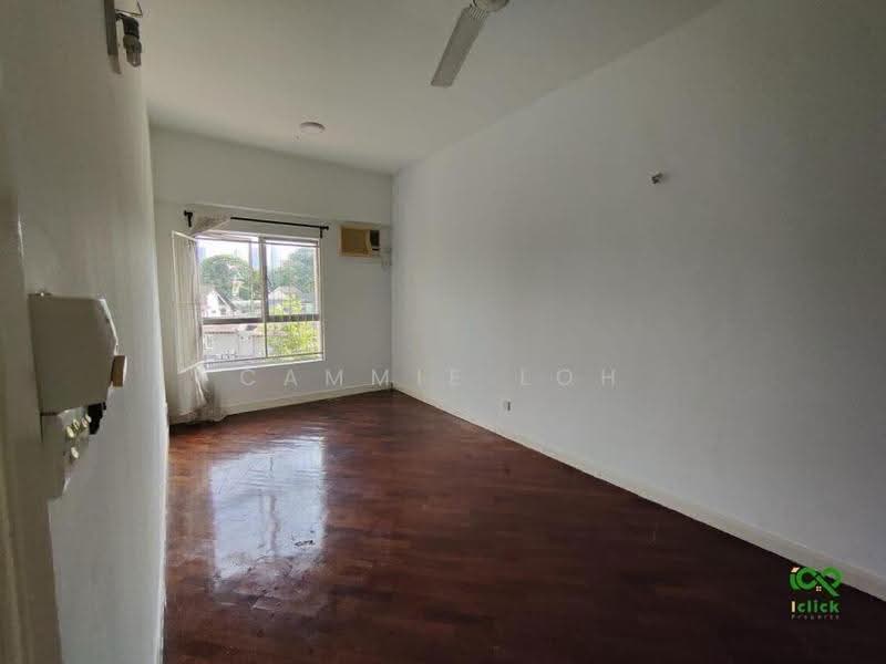 Condominium for Sale at Seri Maya Condominium - Cammie Loh - Living Room - PropertyGuru.com.my