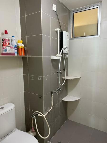 Kondominium untuk Disewa di Elit Heights @ Bayan City - Amy Toh - Bathroom - PropertyGuru.com.my