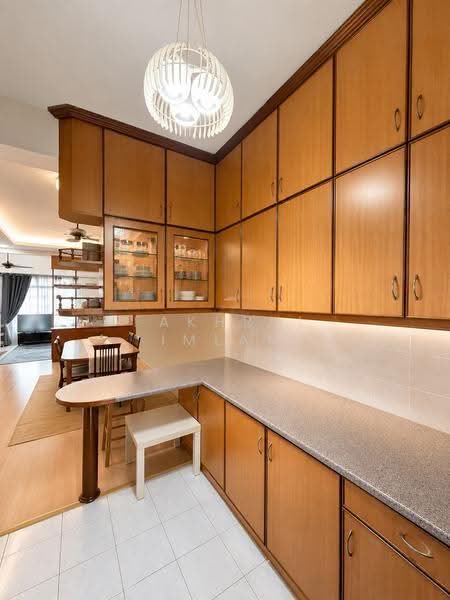 1.5-storey Terraced House for Sale in Taman Pelangi Indah (Ulu Tiram) - Fakhrul Imlan - Kitchen - PropertyGuru.com.my