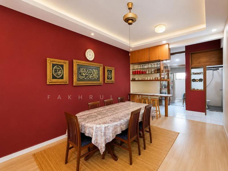 1.5-storey Terraced House for Sale in Taman Pelangi Indah (Ulu Tiram) - Fakhrul Imlan - Dining Room - PropertyGuru.com.my
