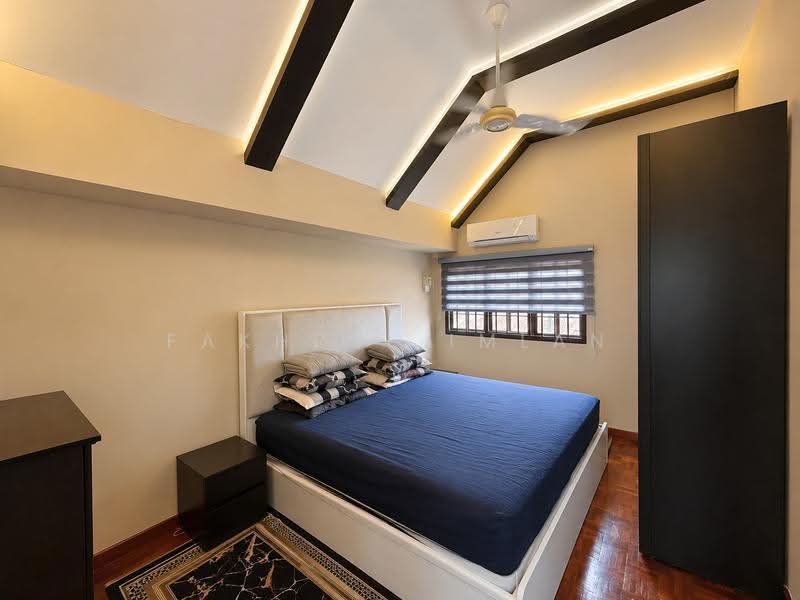 1.5-storey Terraced House for Sale in Taman Pelangi Indah (Ulu Tiram) - Fakhrul Imlan - Bedroom - PropertyGuru.com.my