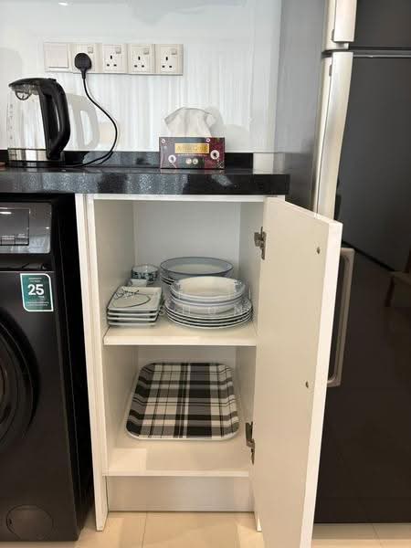 Condominium for Rent at The Fennel - Wan Jia Shun - Kitchen - PropertyGuru.com.my