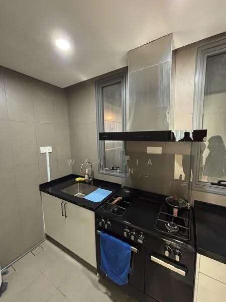 Condominium for Rent at The Fennel - Wan Jia Shun - Kitchen - PropertyGuru.com.my