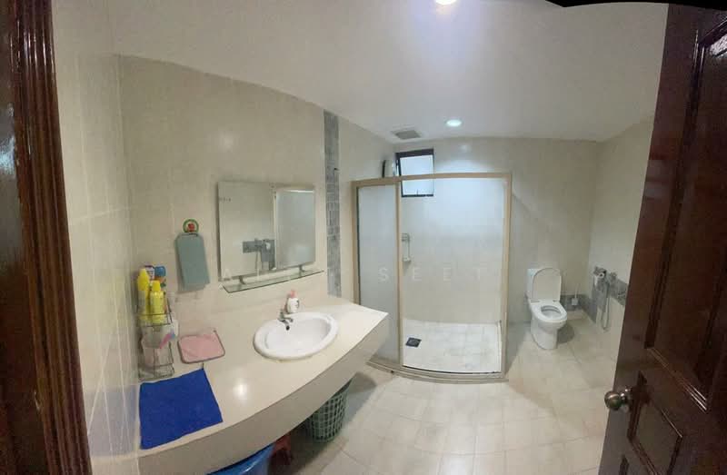 Condominium for Rent at Menara Duta 2 - Alex Seet - Bathroom - PropertyGuru.com.my
