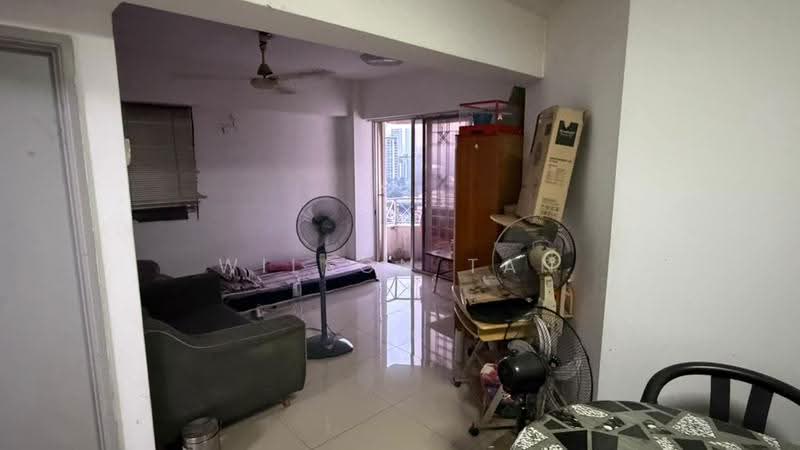 Kondominium untuk Dijual di Menara Megah - Wilson Tan - Living Room - PropertyGuru.com.my