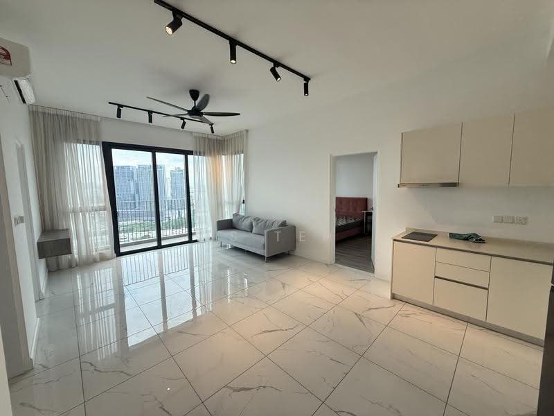 Kediaman Servis untuk Disewa di Cubic Botanical - TS Teh - Living Room - PropertyGuru.com.my