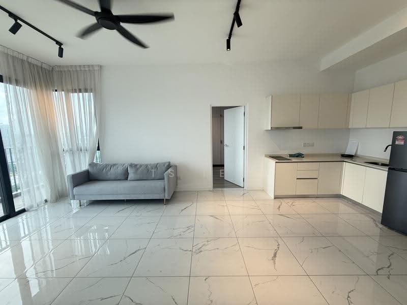 Kediaman Servis untuk Disewa di Cubic Botanical - TS Teh - Living Room - PropertyGuru.com.my