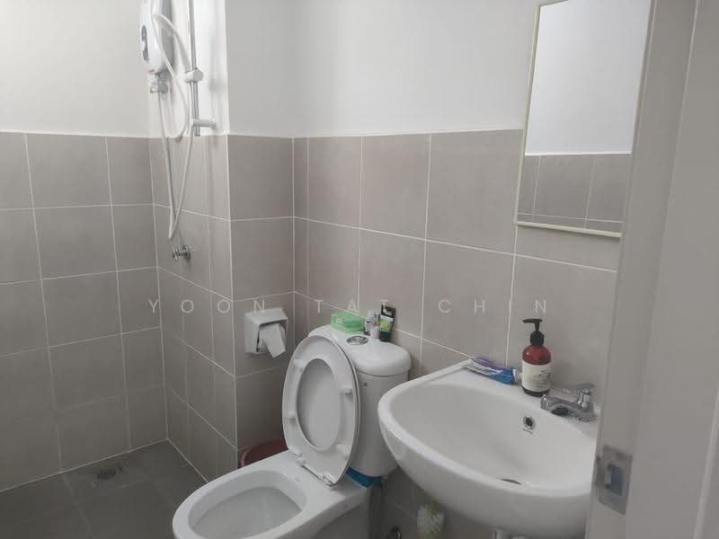 Pangsapuri untuk Disewa di Safira Apartment - Yoon Tat Chin - Bathroom - PropertyGuru.com.my
