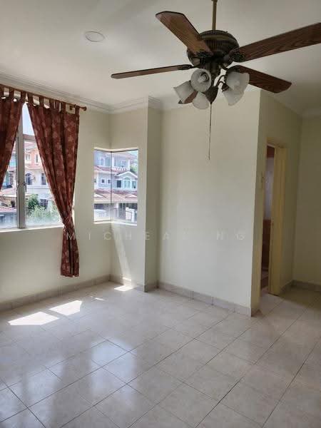 Semi-Detached House for Sale in Shah Alam (Selangor) - Micheal Ng - PropertyGuru.com.my