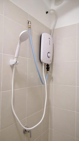 Pangsapuri untuk Disewa di Residensi Seri Wahyu - Shawn Gan - Bathroom - PropertyGuru.com.my