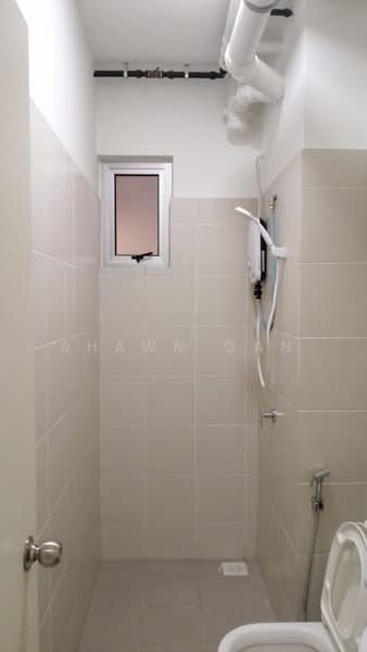 Pangsapuri untuk Disewa di Residensi Seri Wahyu - Shawn Gan - Bathroom - PropertyGuru.com.my
