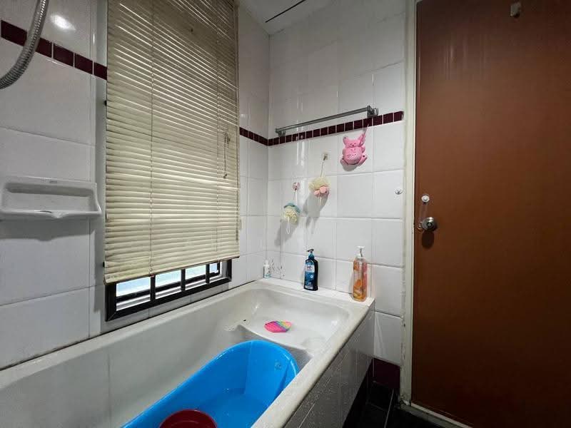 Condominium for Sale at The Habitat - Ah Liang - Bathroom - PropertyGuru.com.my