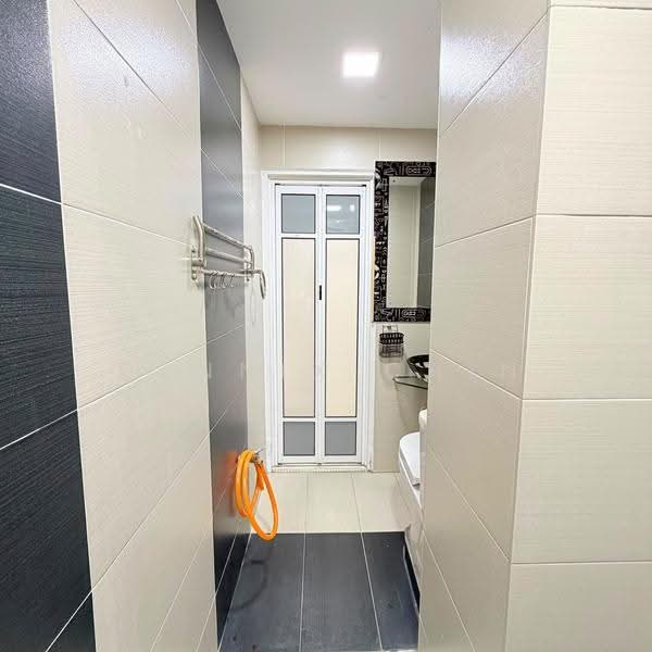 Condominium for Sale at Ketumbar Hill - Dennix Chin - Bathroom - PropertyGuru.com.my