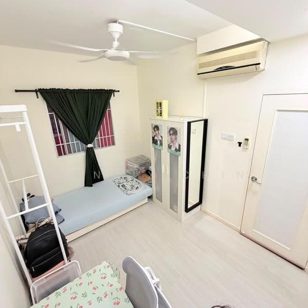 Condominium for Sale at Ketumbar Hill - Dennix Chin - Bedroom - PropertyGuru.com.my