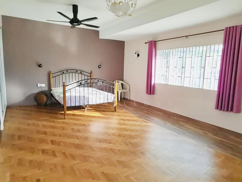 Rumah Berkembar untuk Disewa di Fettes Park (Tanjung Tokong) - Elwin Leong - Bedroom - PropertyGuru.com.my