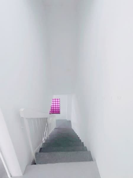 Rumah Teres 2-Tingkat untuk Disewa di Batu Caves (Selangor) - Hasniza Ibrahim - Corridor - PropertyGuru.com.my