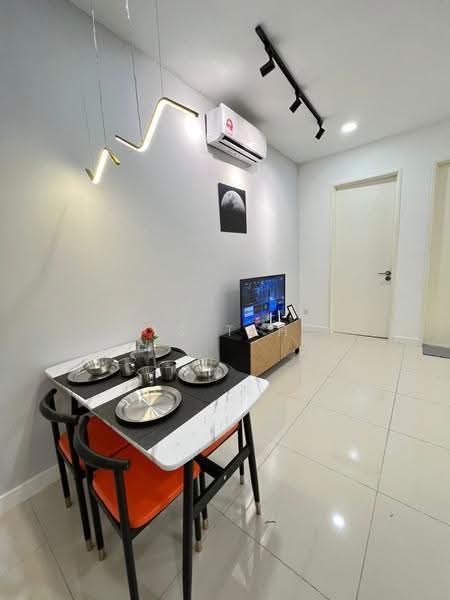 Kediaman Servis untuk Disewa di Camellia Serviced Suites - TS Teh - Dining Room - PropertyGuru.com.my
