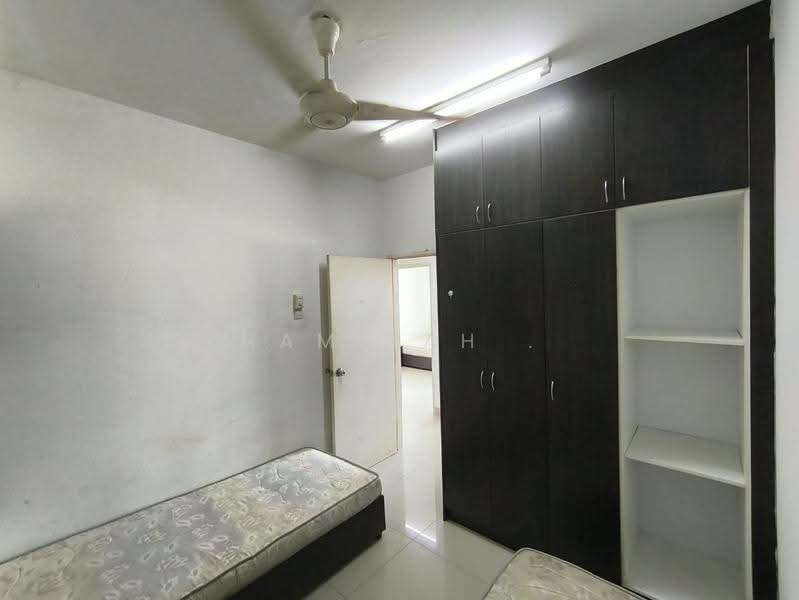 Kediaman Servis untuk Disewa di The Arc - Hamizah . - Bedroom - PropertyGuru.com.my