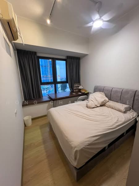 Condominium for Rent at Amberside @ Country Garden Danga Bay - Hong Charng Lee - Bedroom - PropertyGuru.com.my