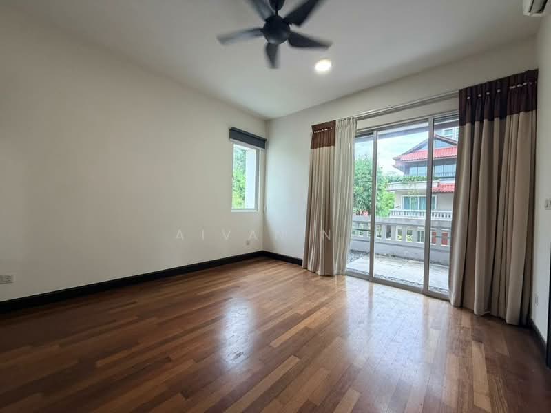 3-storey Terraced House for Rent in Duta Tropika (Batu) - Aivan Ng - Balcony - PropertyGuru.com.my