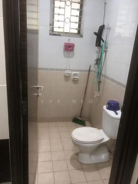 Rumah Teres 1.5-Tingkat untuk Dijual di Taman Molek (Johor Bahru) - Eve Neo - Bathroom - PropertyGuru.com.my