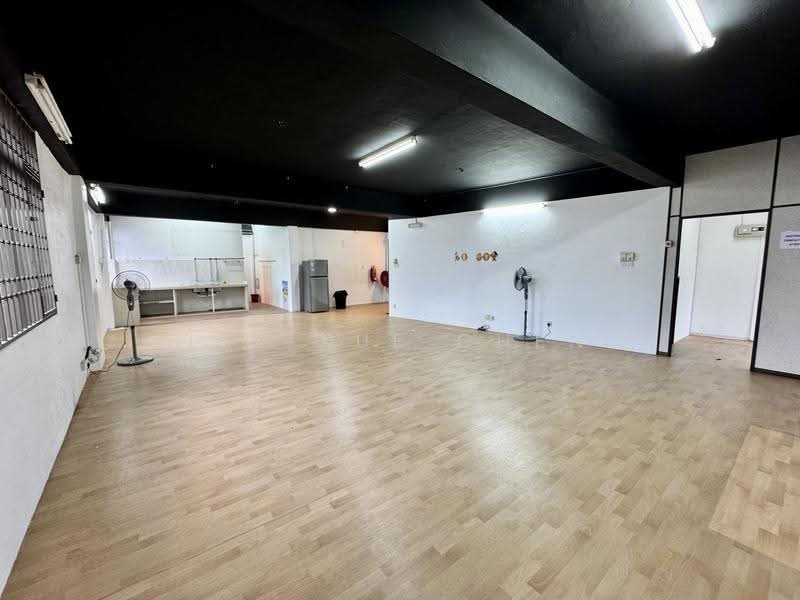 Kedai untuk Dijual di George Town (Penang) - Lee Xue Chen - Interior - PropertyGuru.com.my