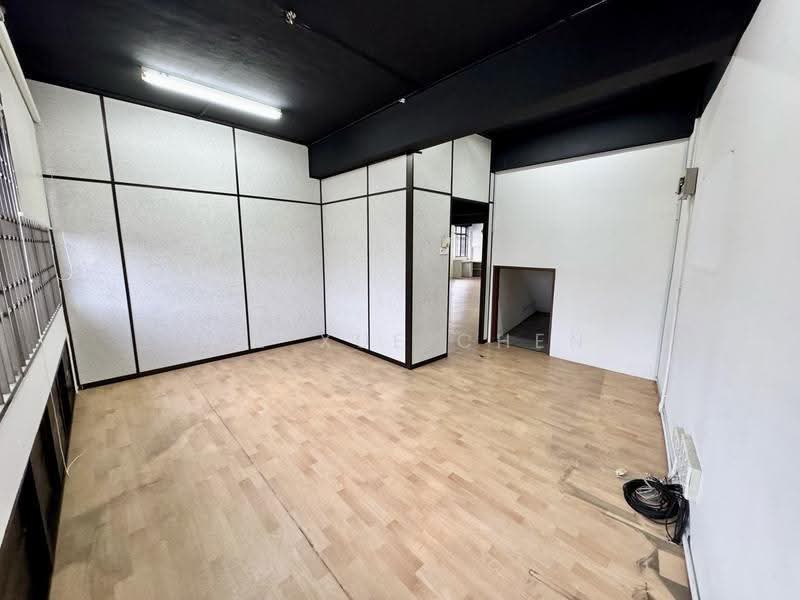 Kedai untuk Dijual di George Town (Penang) - Lee Xue Chen - Interior - PropertyGuru.com.my