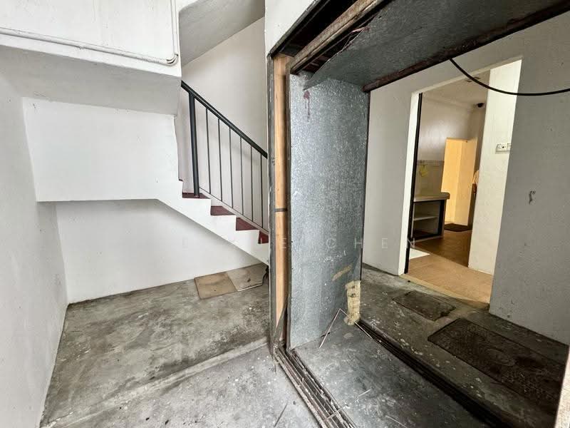 Kedai untuk Dijual di George Town (Penang) - Lee Xue Chen - Entrance - PropertyGuru.com.my