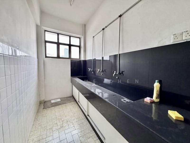 Kedai untuk Dijual di George Town (Penang) - Lee Xue Chen - Interior - PropertyGuru.com.my