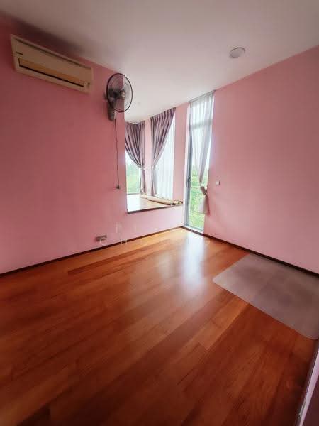 Bungalow House for Sale in Valencia (Sungai Buloh) - Pinky Choong - PropertyGuru.com.my
