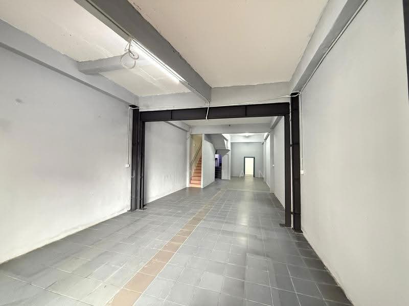 Shop / Office untuk Disewa di Kuching (Sarawak) - Jeno Tan - Interior - PropertyGuru.com.my