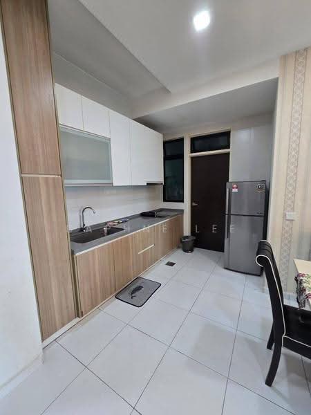 Service Residence for Rent at Sky Oasis Residence (Pangsapuri Oasis 1) - Daphne Lee - Kitchen - PropertyGuru.com.my