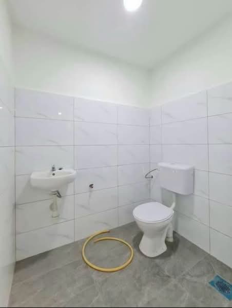 Bungalow House for Sale in Kampung Mohd Amin (Johor Bahru) - Elayne Low - Bathroom - PropertyGuru.com.my