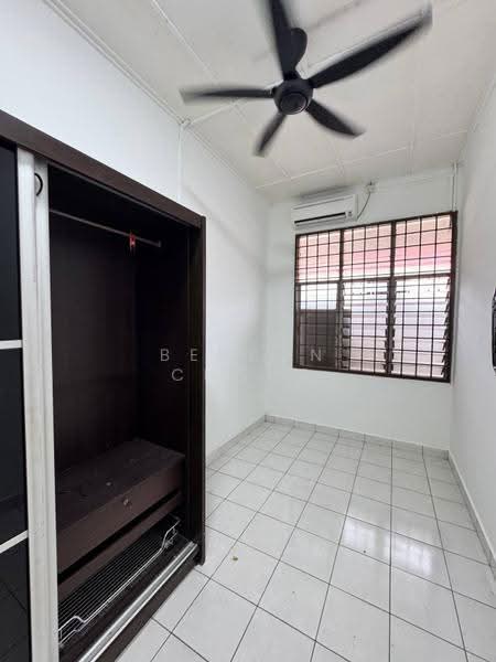Rumah Teres 1.5-Tingkat untuk Disewa di Johor Bahru (Johor) - Benson Chong - Bedroom - PropertyGuru.com.my