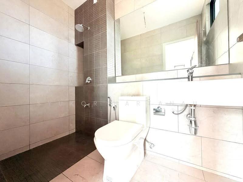 Rumah Teres 2-Tingkat untuk Dijual di Elmina (Shah Alam) - Syukor Hartanah - Bathroom - PropertyGuru.com.my