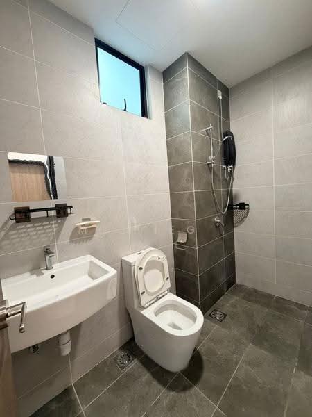 Service Residence for Rent at Twin Tower Residence - Muslieg . - Bathroom - PropertyGuru.com.my