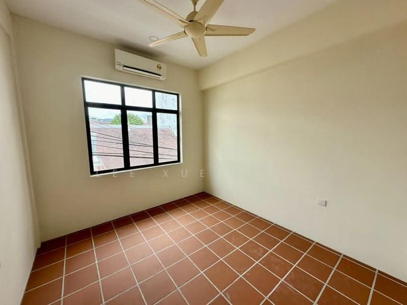 Kedai untuk Dijual di George Town (Penang) - Lee Xue Chen - Interior - PropertyGuru.com.my
