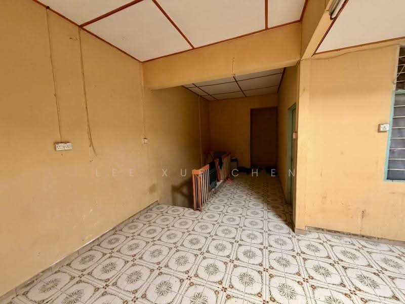 Kedai untuk Dijual di George Town (Penang) - Lee Xue Chen - Interior - PropertyGuru.com.my